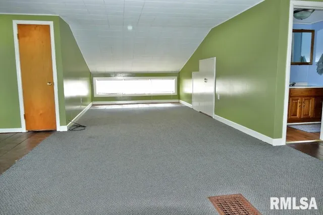 $139,900 | 809 West Eleanor Place, Peoria, IL 61604