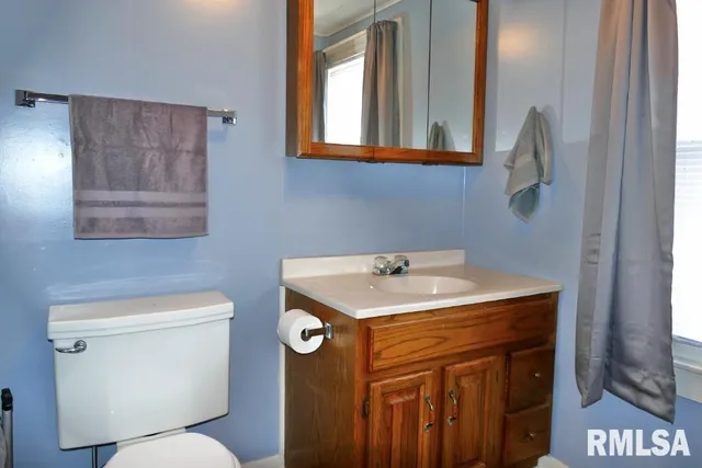 $139,900 | 809 West Eleanor Place, Peoria, IL 61604