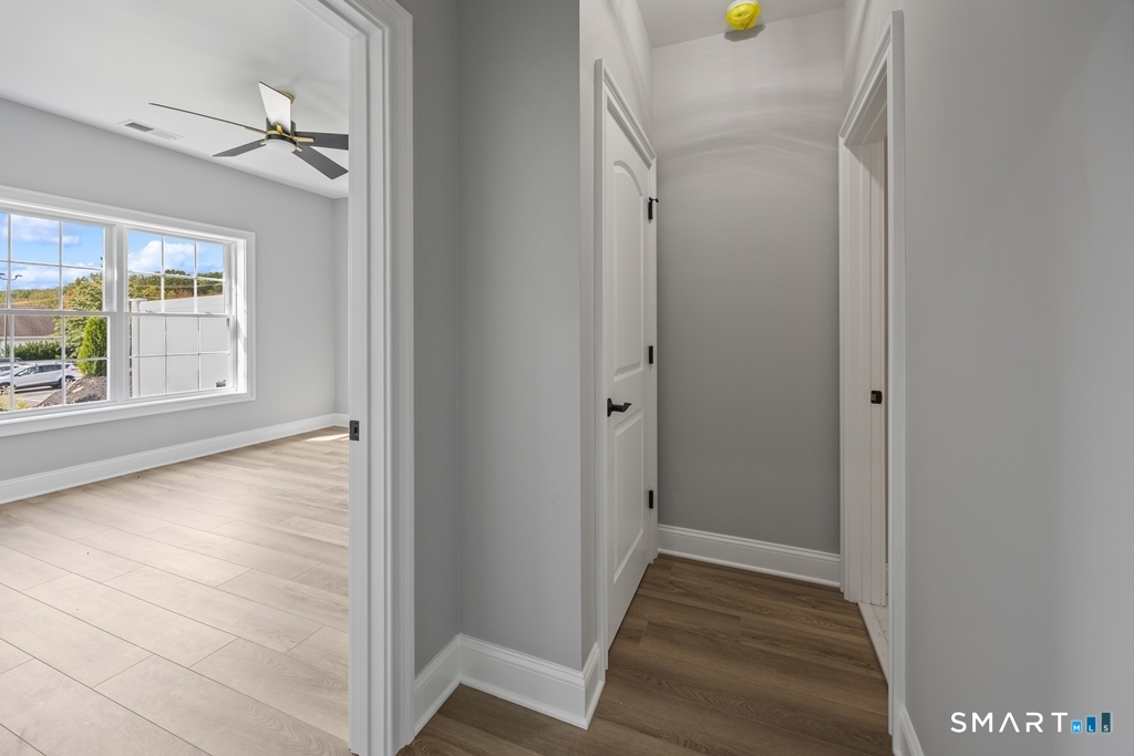 210 Munson Road, Unit 1B Wolcott, CT 06716 - Photo 15 of 28 View of full bath