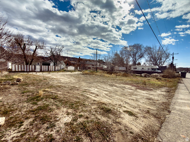 10 South 100 West Helper, UT 84526 - Photo 4 of 11 View of yard
