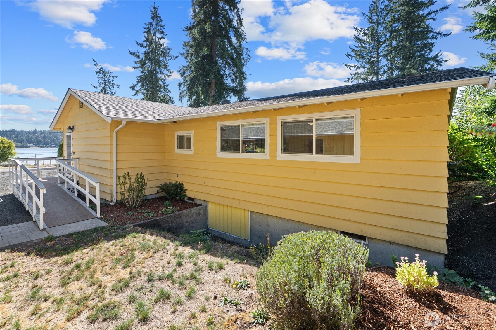 370 Northeast Gladwin Road Belfair, WA 98528 - Photo 27 of 35