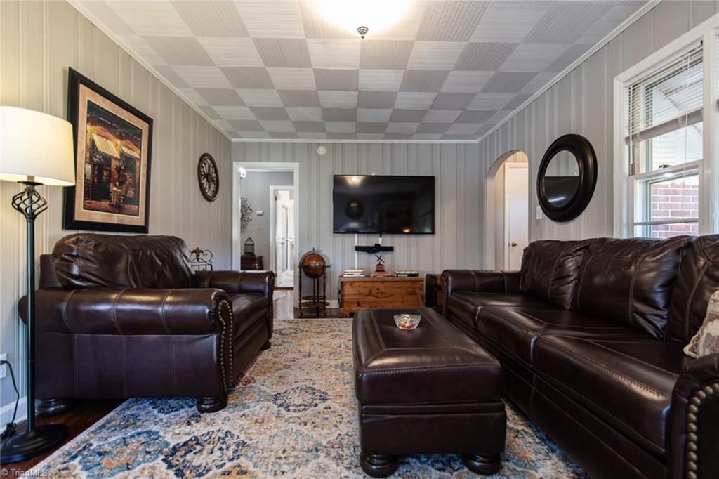 871 Horneytown Road High Point, NC 27265 - Photo 4 of 46 Gallery Image 4