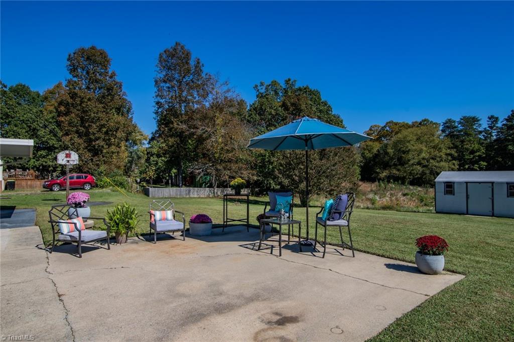 871 Horneytown Road High Point, NC 27265 - Photo 42 of 46 Gallery Image 42