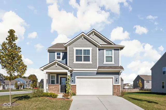$369,900 | 6831 Orchard Run Circle, Whitestown, IN 46075