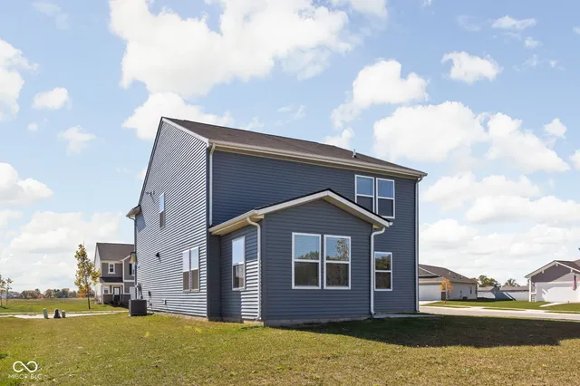 $365,000 | 6831 Orchard Run Circle, Whitestown, IN 46075