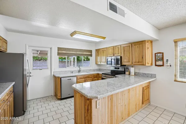 $399,900 | 712 West Frito Avenue, Mesa, AZ 85210