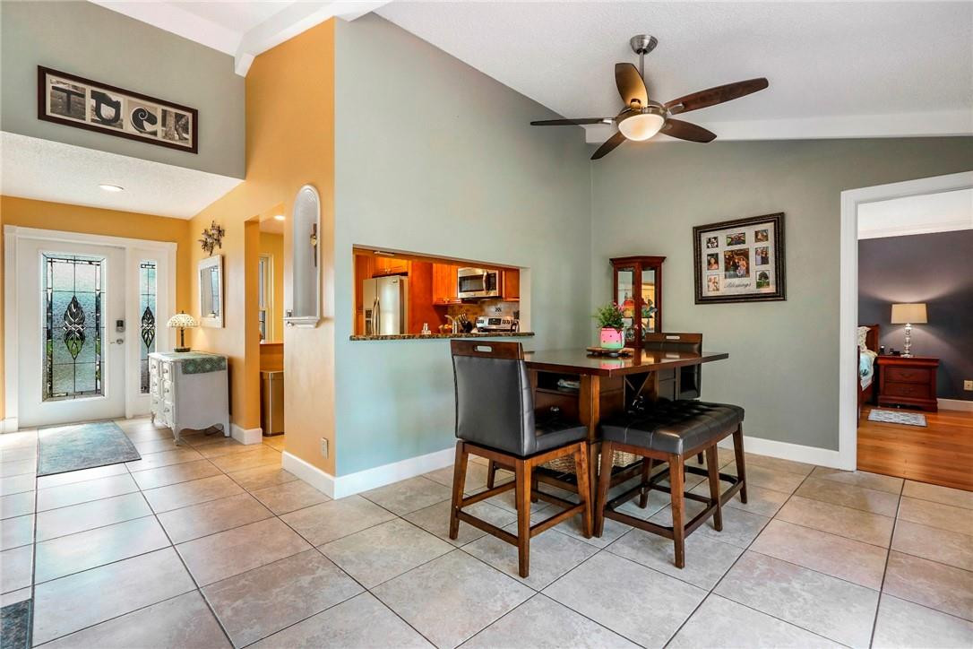 9722 Colorado Court Boca Raton, FL 33434 - Photo 6 of 24 Foyer entrance into great room