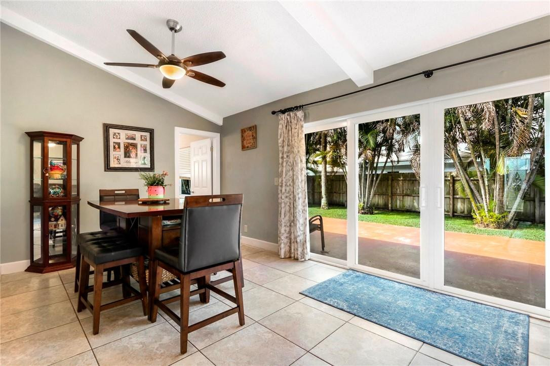 9722 Colorado Court Boca Raton, FL 33434 - Photo 9 of 24 Dining area overlooks the yard