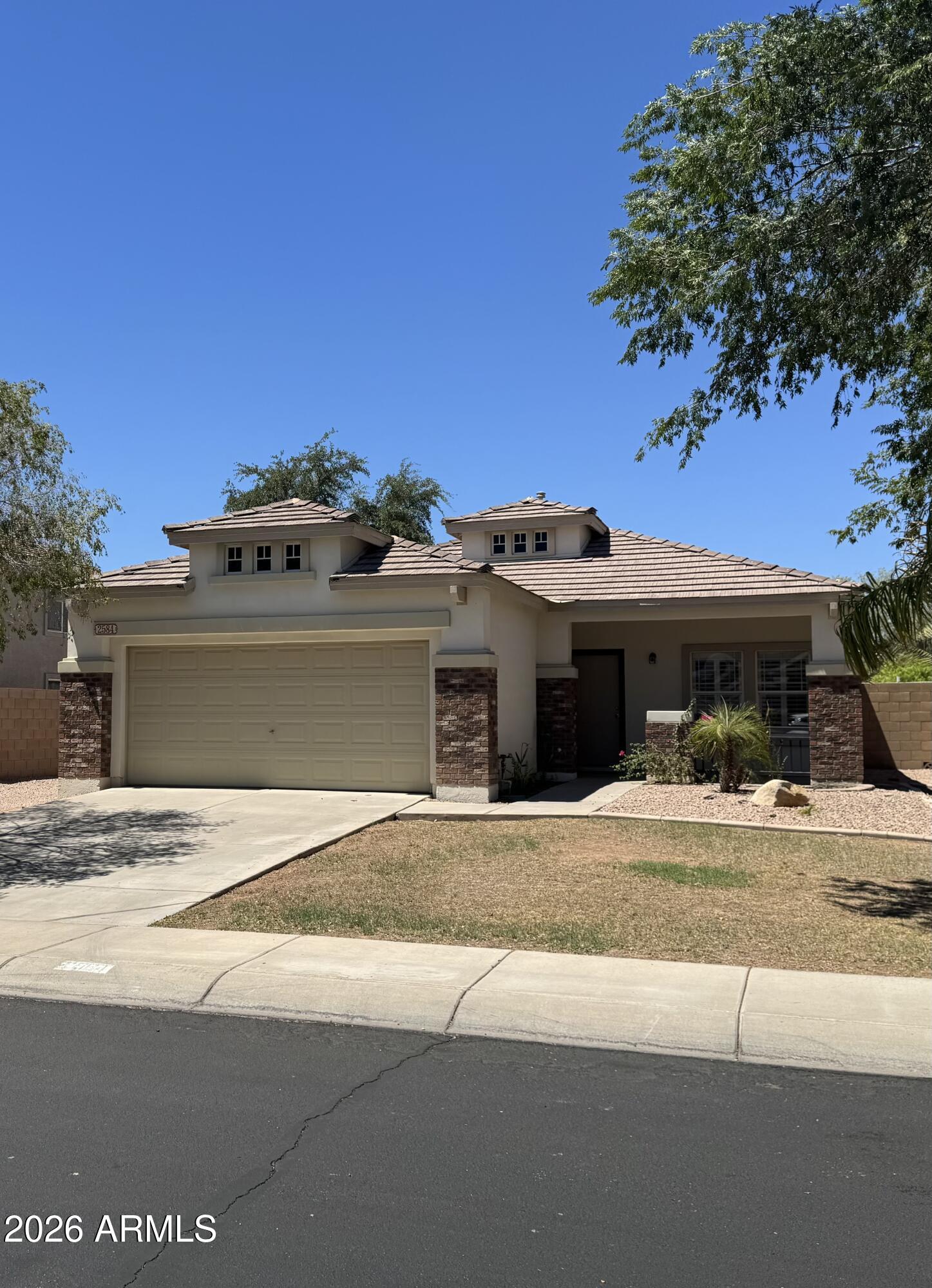 2584 East Del Rio Court Gilbert, AZ 85295 - Photo 1 of 18 IMG_5672