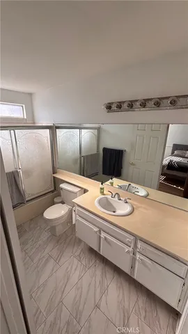 $3,600 | 103 West Spring Street, Unit A, Long Beach, CA 90806