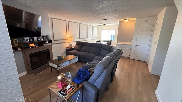 $3,600 | 103 West Spring Street, Unit A, Long Beach, CA 90806