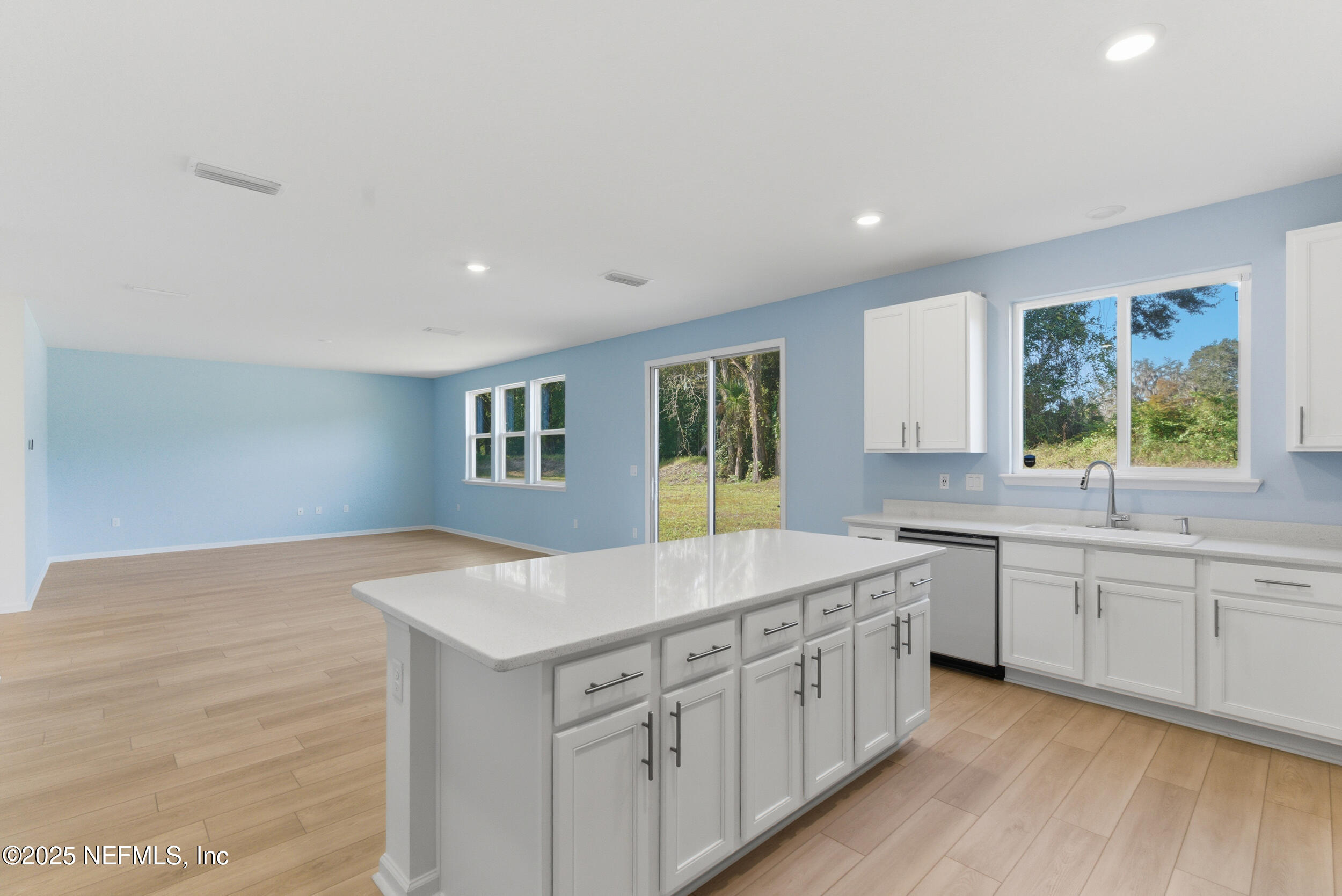 11623 Double Eagle Court Jacksonville, FL 32221 - Photo 16 of 55 Kitchen Island