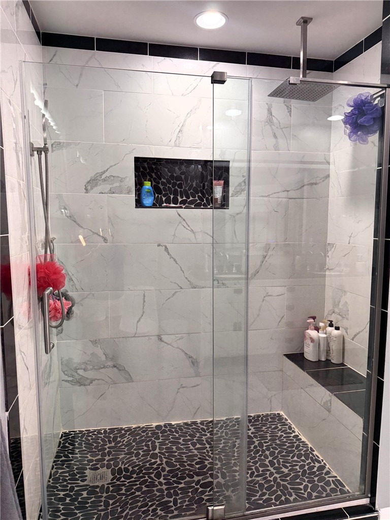 8540 Clinton Street Campbell, NY 14821 - Photo 16 of 42 Large rain and handheld shower