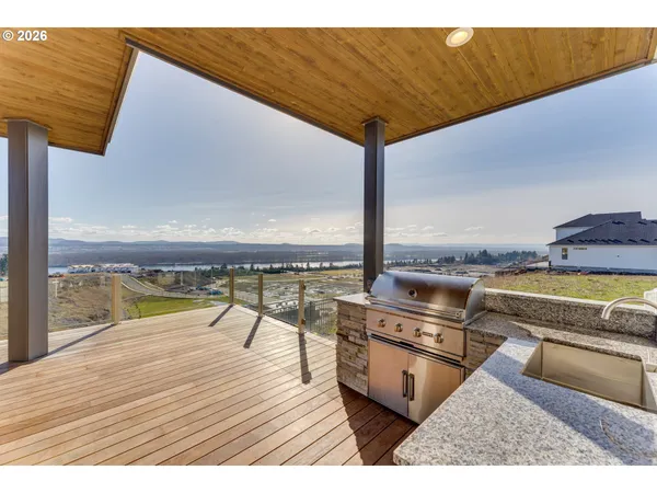 $1,950,000 | 29110 Northeast Hancock Road, Camas, WA 98607