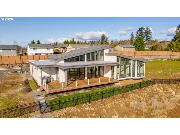 $1,950,000 | 29110 Northeast Hancock Road, Camas, WA 98607