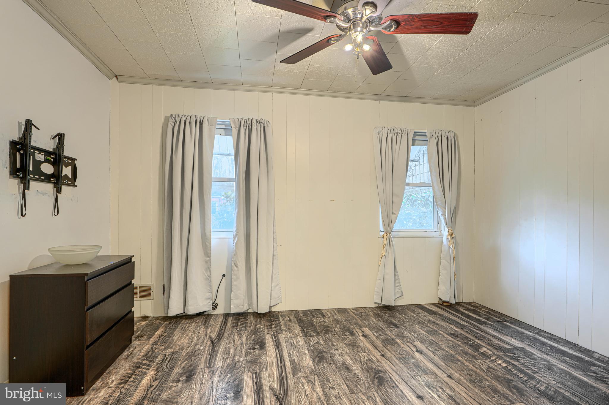 308 Imla Street Baltimore, MD 21224 - Photo 9 of 22 Rear bedroom on 2nd floor