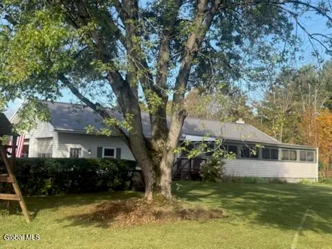 $268,000 | 16 West Starbuck Lane, Fort Ann, NY 12827