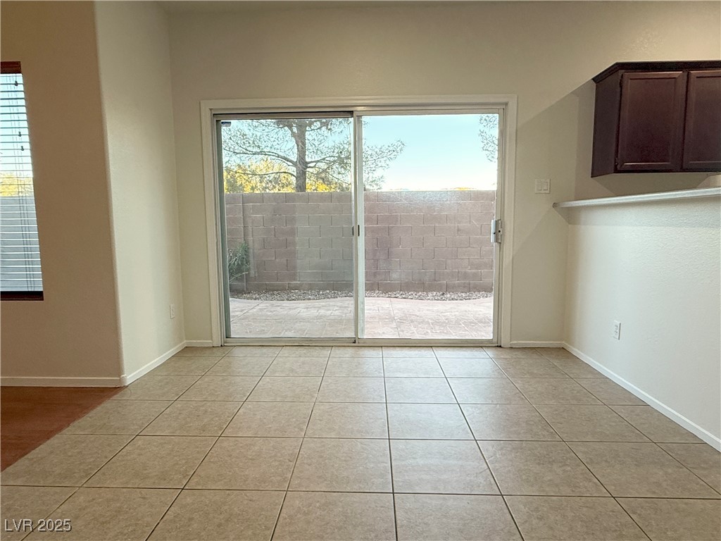 1026 Appaloosa Hills Avenue North Las Vegas, NV 89081 - Photo 6 of 30