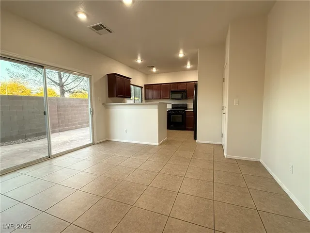 $1,795 | 1026 Appaloosa Hills Avenue, North Las Vegas, NV 89081