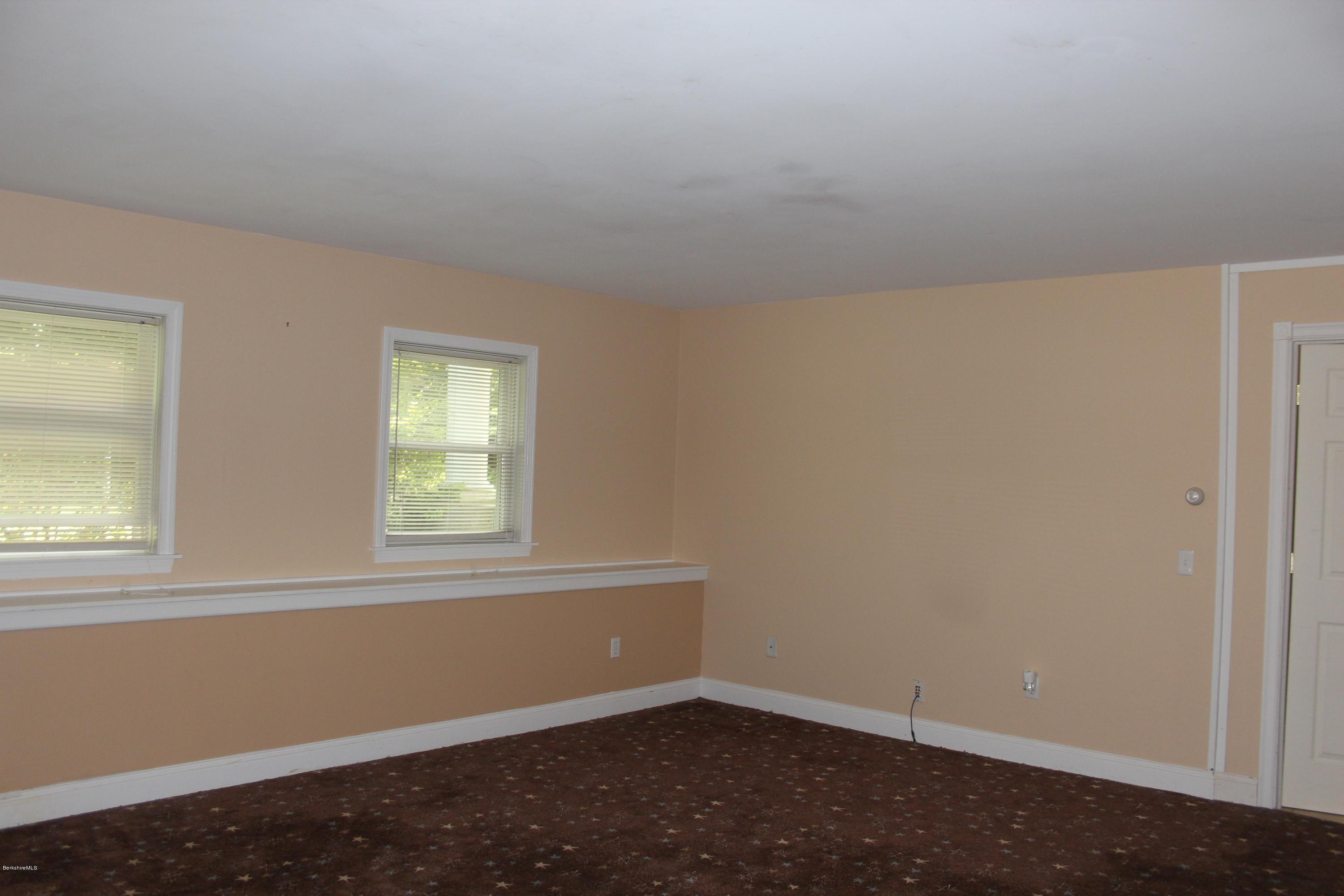 290 Barker Road Pittsfield, MA 01201 - Photo 28 of 30 2014-08-08 11