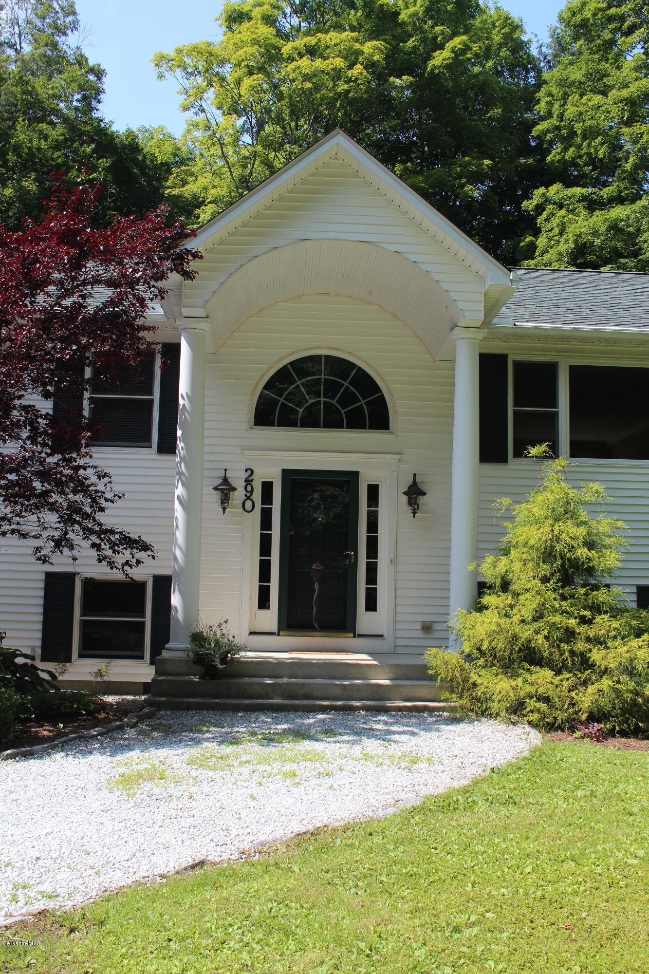 290 Barker Road Pittsfield, MA 01201 - Photo 6 of 30 2014-08-08 11