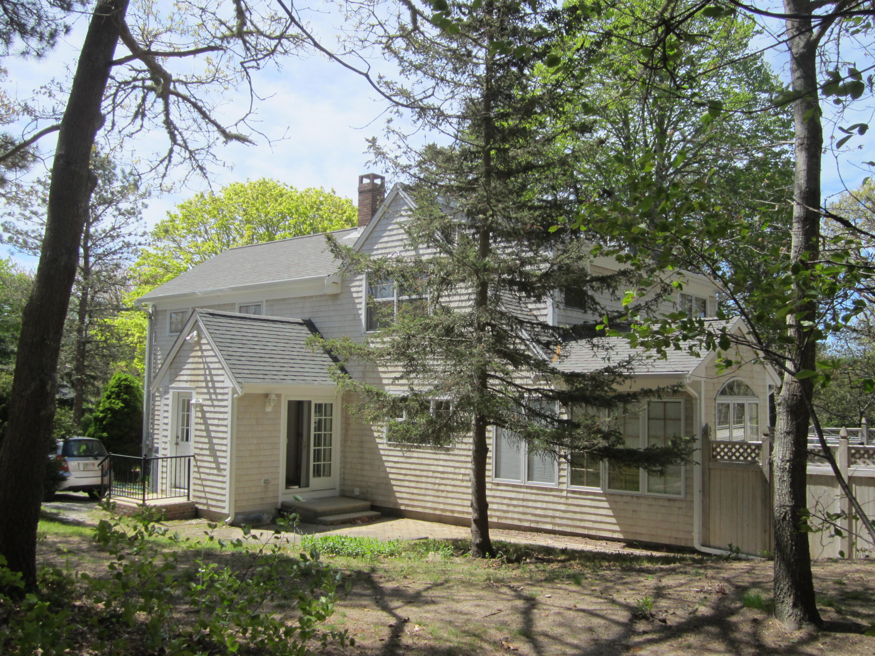 164 Sisson Road Harwich, MA 02645 - Photo 3 of 35 IMG_4437