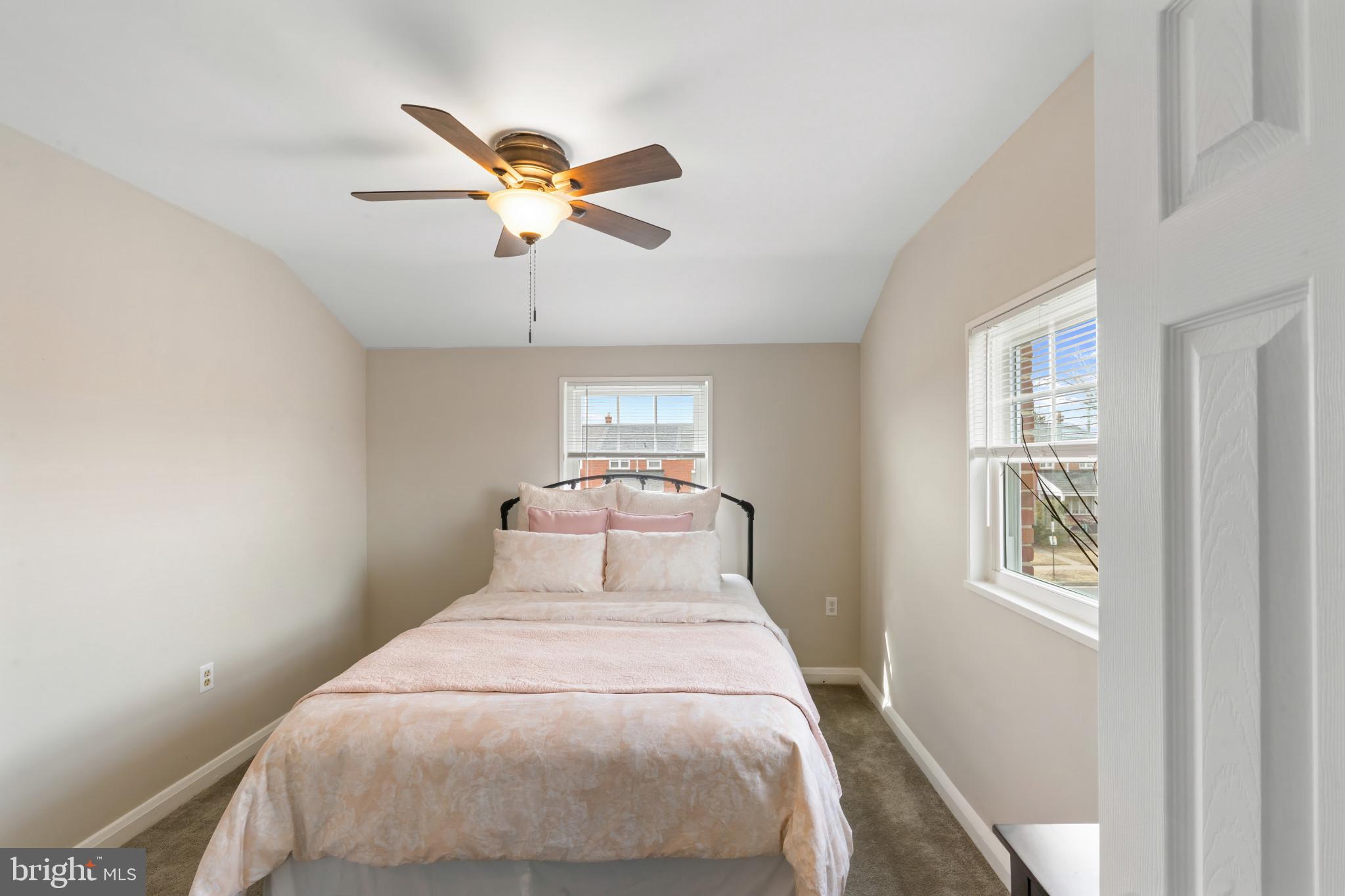 2782 Moorgate Road Dundalk, MD 21222 - Photo 15 of 27 Ceiling fans