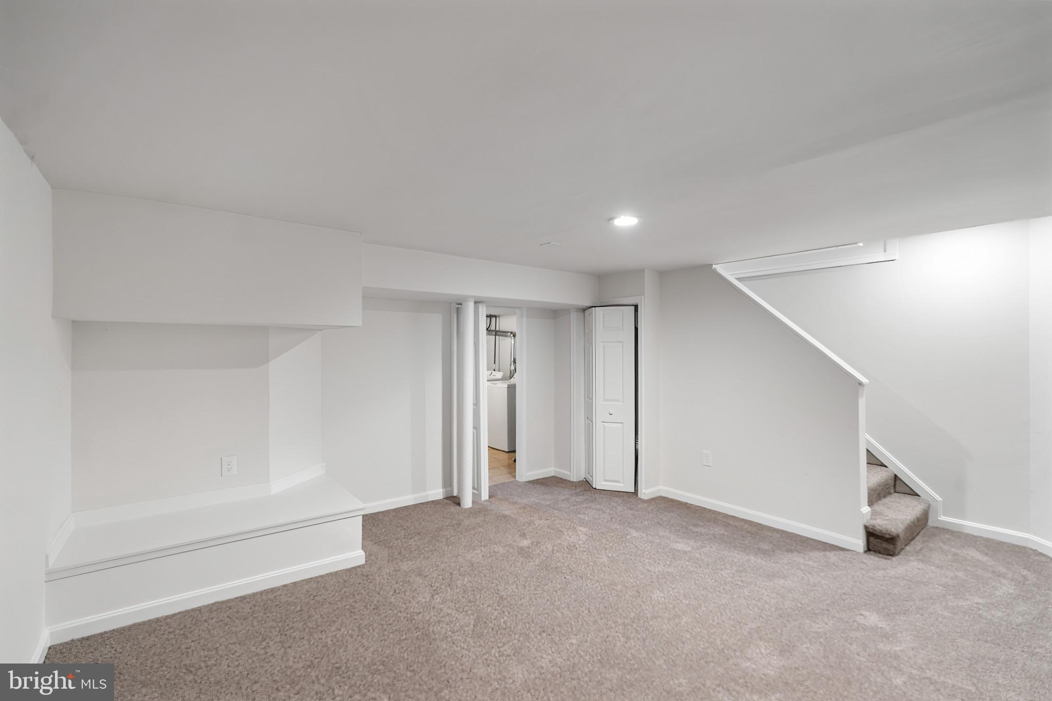 2782 Moorgate Road Dundalk, MD 21222 - Photo 23 of 27 Relax