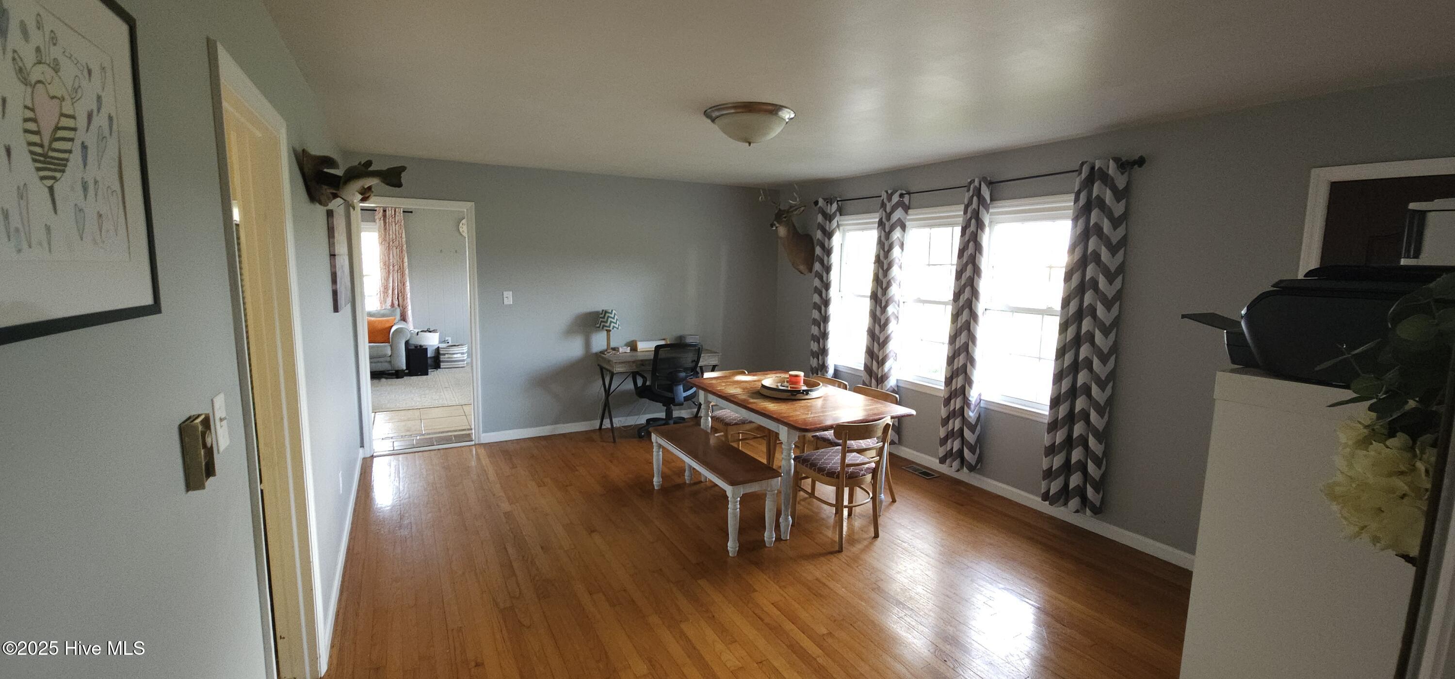 613 Doolittle Mill Road Conway, NC 27820 - Photo 25 of 63 Dining room
