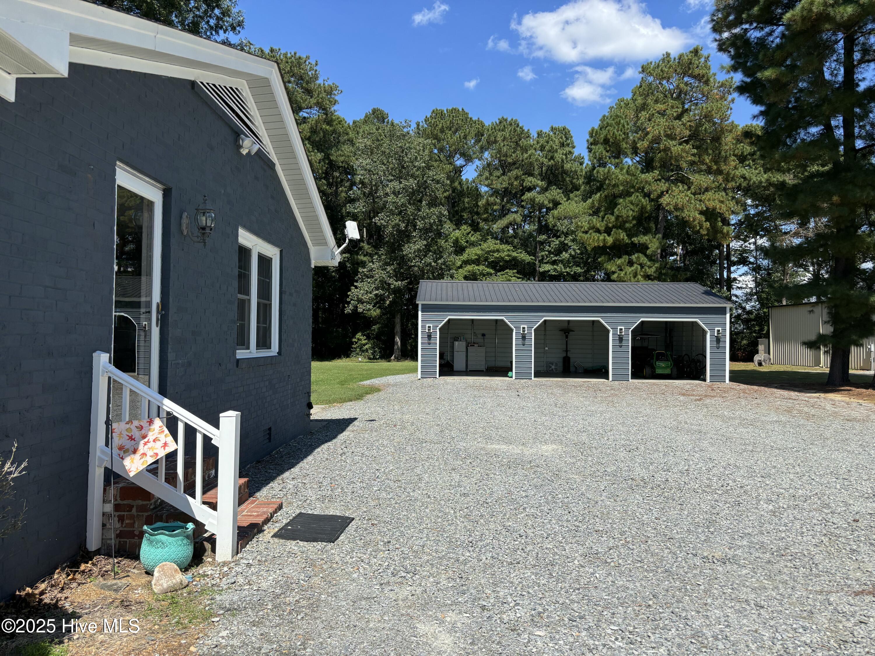 613 Doolittle Mill Road Conway, NC 27820 - Photo 6 of 63 Parking