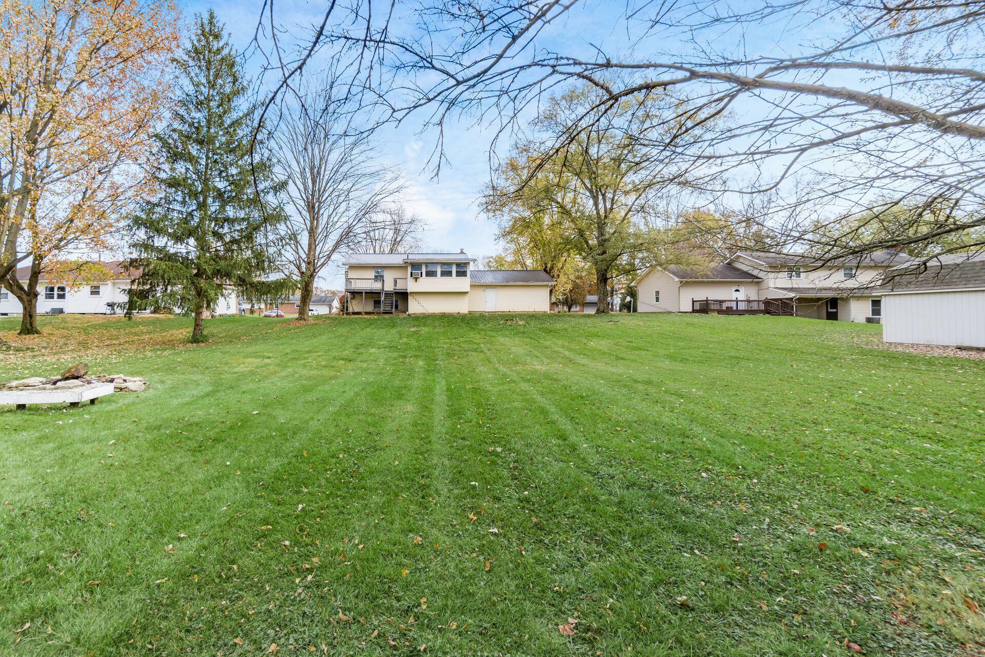 2875 Scenic Road Marion, OH 43302 - Photo 32 of 33 Back View