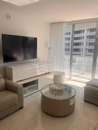 $4,850 | 475 Brickell Avenue, Unit 3613, Miami, FL 33131
