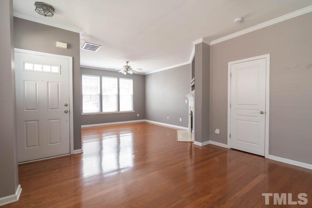 6035 History Trail Raleigh, NC 27612 - Photo 3 of 11 Gallery Image 3