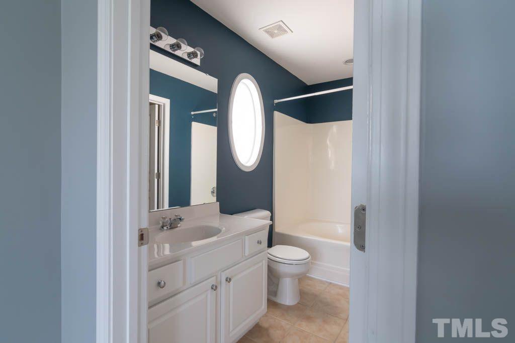6035 History Trail Raleigh, NC 27612 - Photo 8 of 11 Gallery Image 8