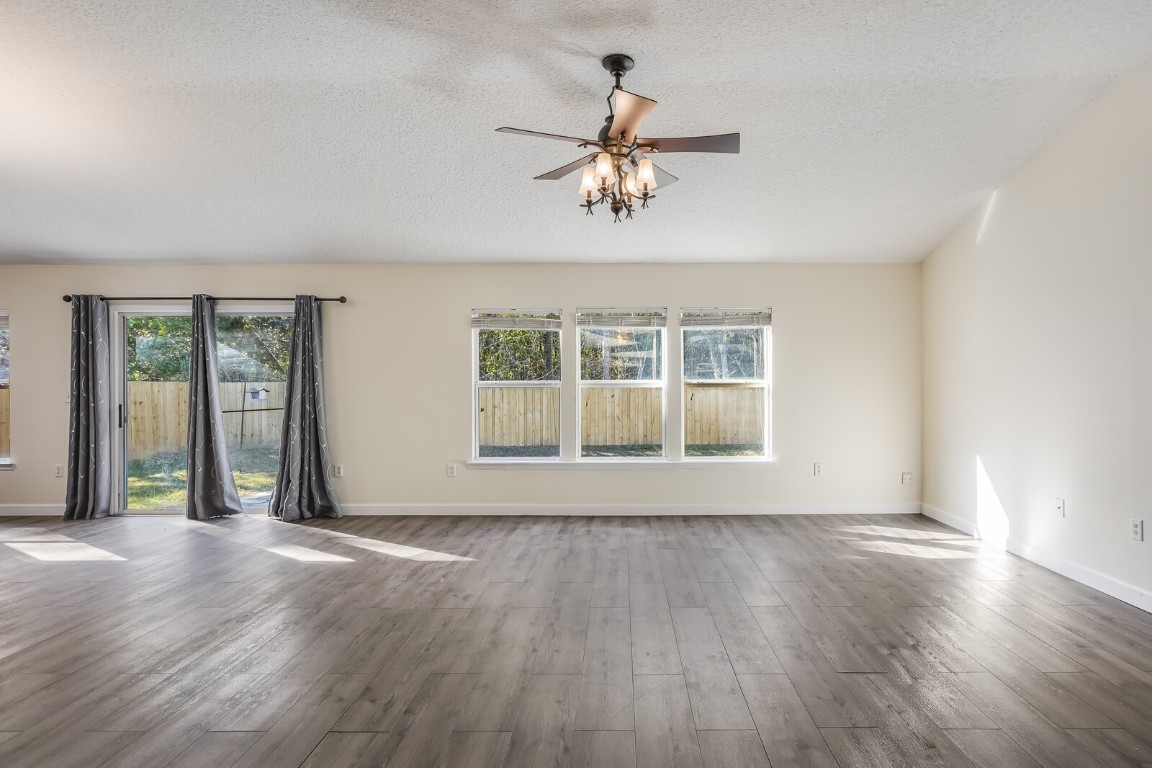 86492 Cartesian Pointe Drive Yulee, FL 32097 - Photo 4 of 27 Gallery Image 4