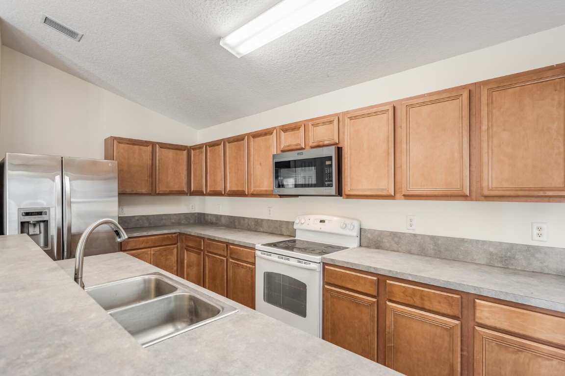 86492 Cartesian Pointe Drive Yulee, FL 32097 - Photo 9 of 27 Gallery Image 9