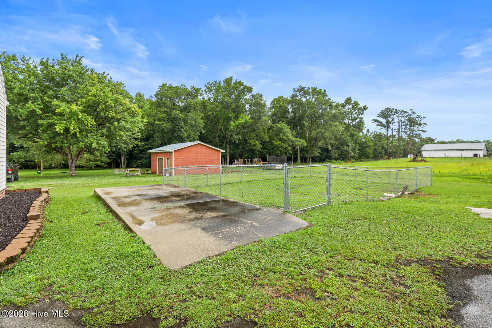 406 Bannermans Mill Road Richlands, NC 28574 - Photo 8 of 45