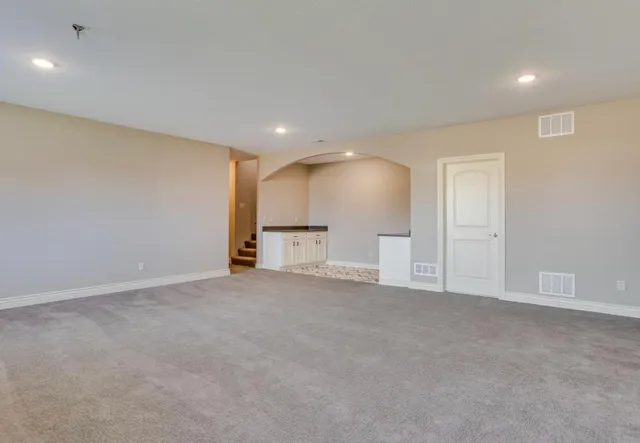 $385,000 | 2129 South Cranbrook Court, Wichita, KS 67207