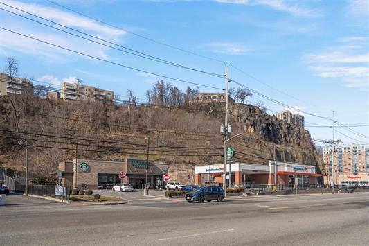 7400 River Road, Unit 317 North Bergen, NJ 07047 - Photo 38 of 41