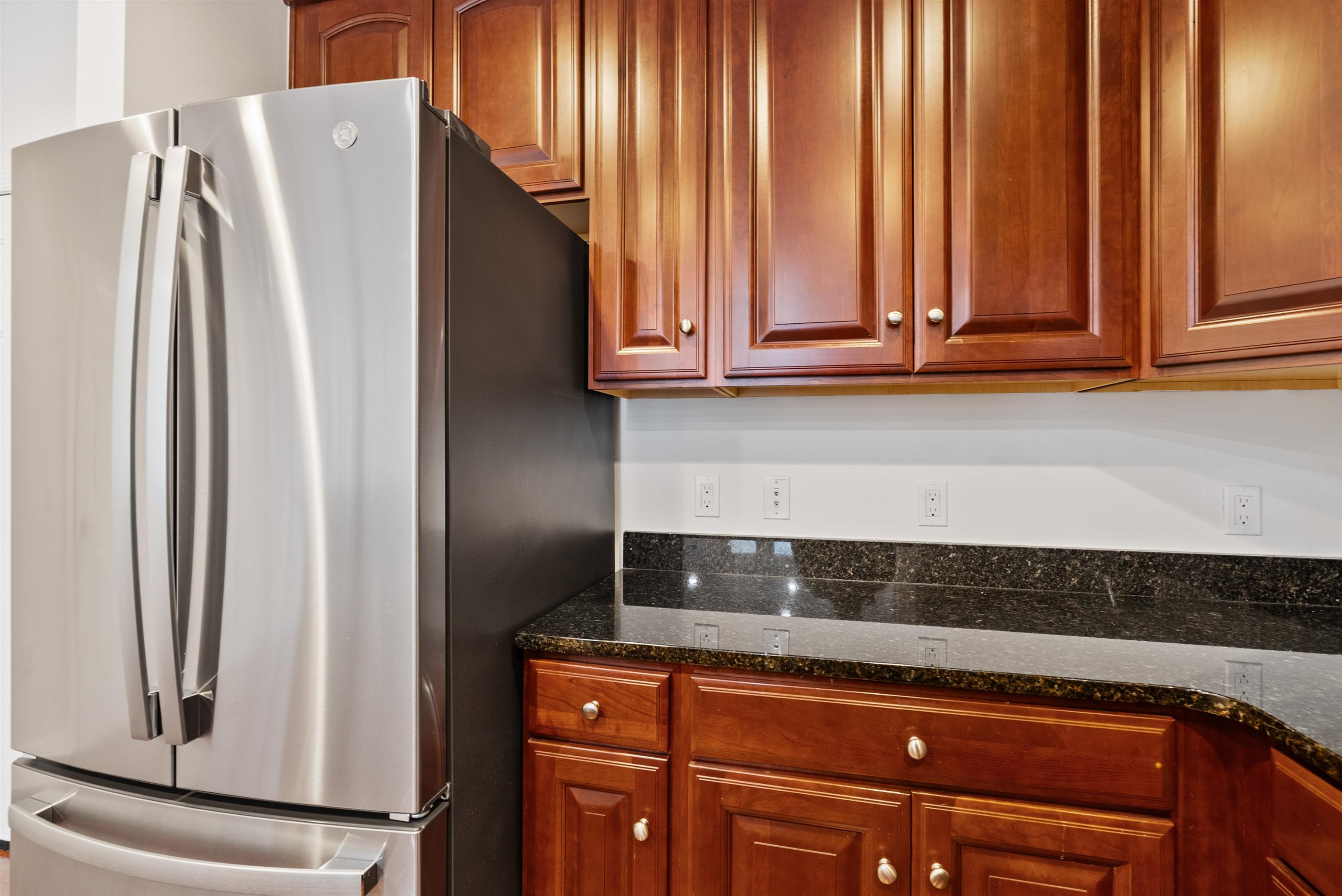 7400 River Road, Unit 317 North Bergen, NJ 07047 - Photo 5 of 41