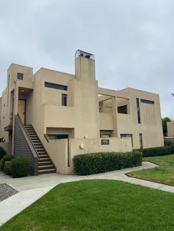 $389,000 | 1051 Padre Drive, Unit 7, Salinas, CA 93901
