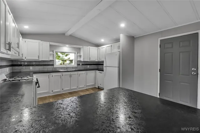 $62,000 | 383 Birchwood Drive, Lockport Town, NY 14094