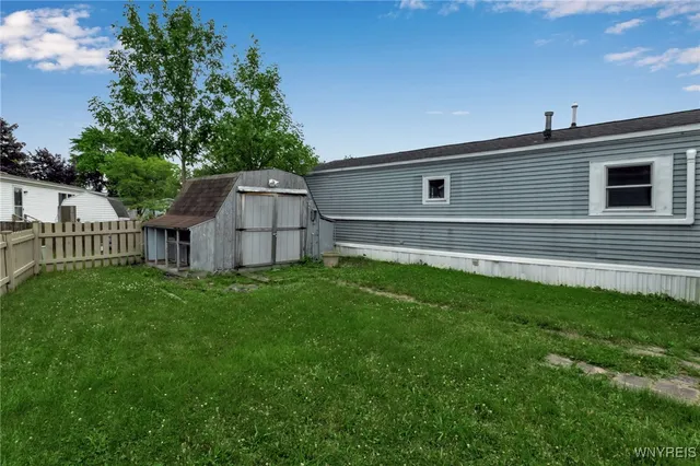 $62,000 | 383 Birchwood Drive, Lockport Town, NY 14094