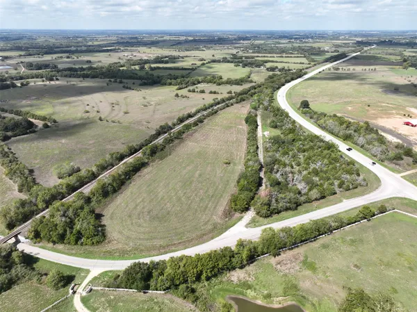 $373,750 | 497 Kenney Tx 77418, Brenham, TX 77833