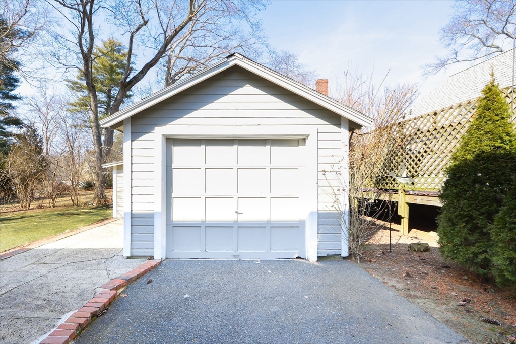 18 Edgewood Street Needham, MA 02492 - Photo 33 of 34 Gallery Image 33