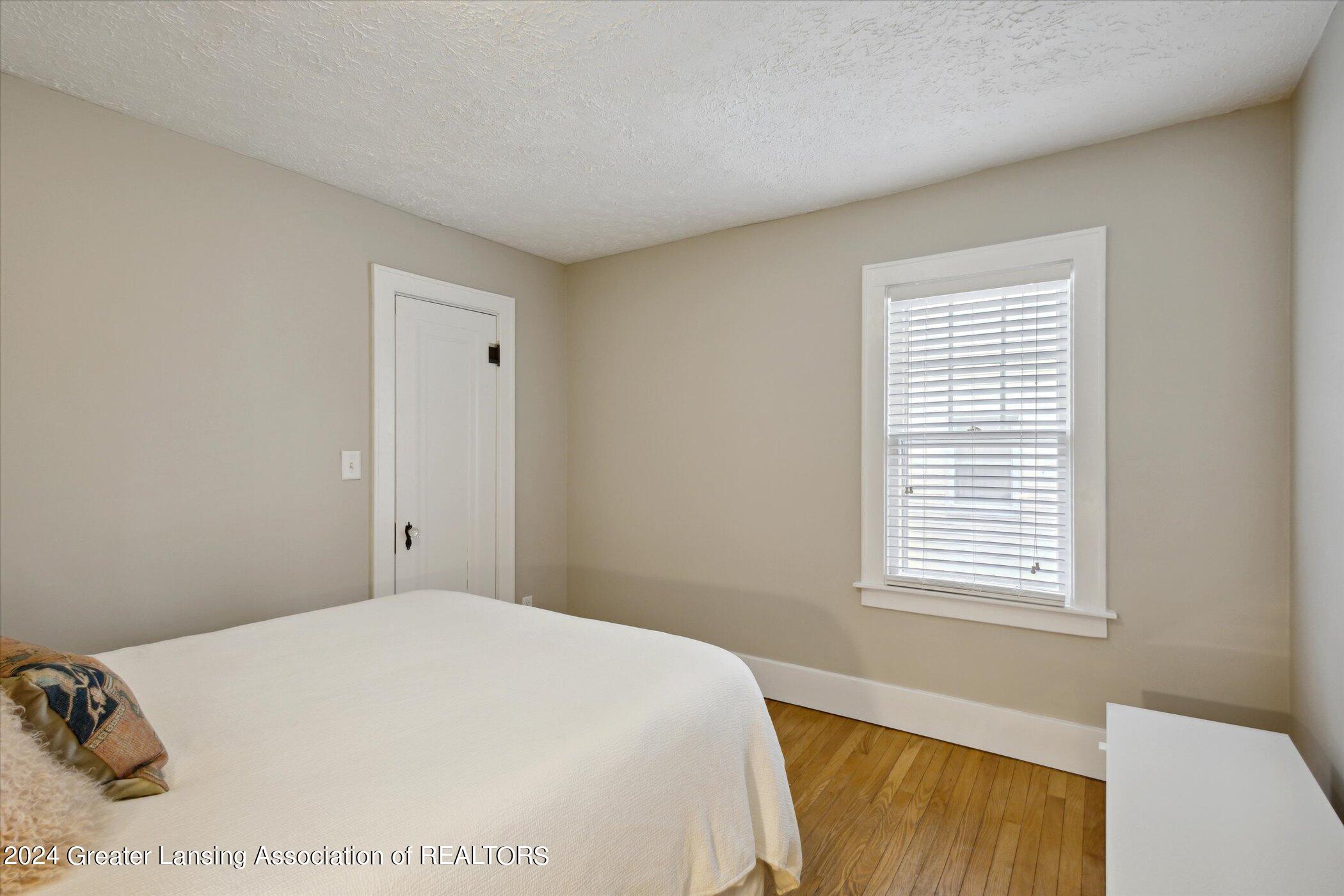 1718 Osborn Road Lansing, MI 48915 - Photo 32 of 40 33-33-1718-Osborn-Rd-Lansing-MI-48915-Wi