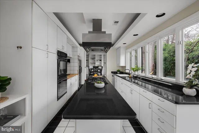 $850,000 | 7953 Bolling Drive, Alexandria, VA 22308