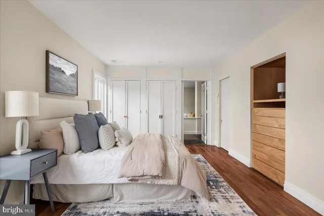 $850,000 | 7953 Bolling Drive, Alexandria, VA 22308