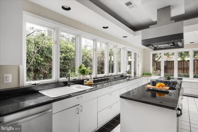 $850,000 | 7953 Bolling Drive, Alexandria, VA 22308