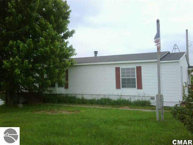 125 Neff Road Stanton, MI 48888 - Photo 2 of 9 1768118-1.JPG